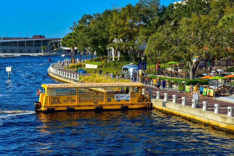 Fun Things To See Do On The Tampa Riverwalk