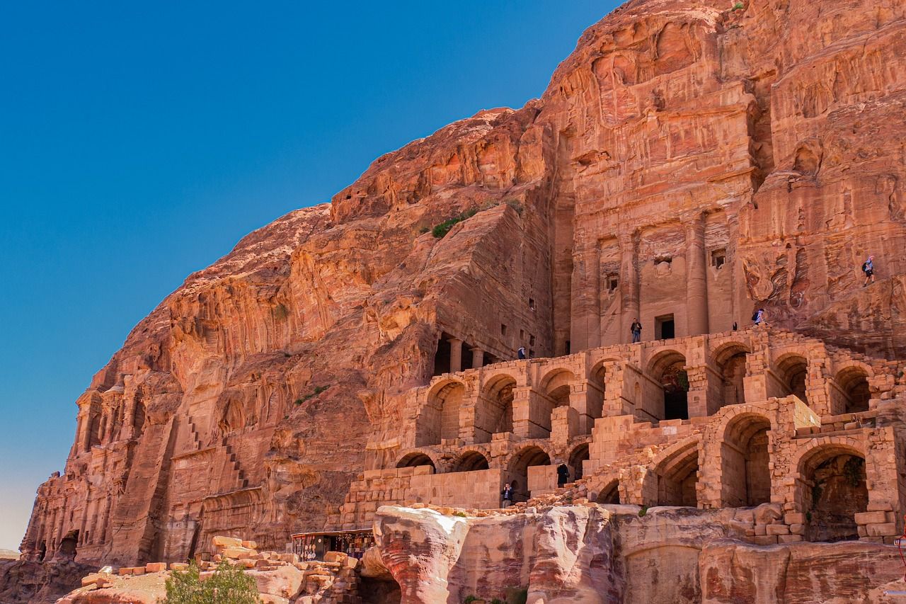 The Royal Tombs Discover Petra S Ancient Tombs Hewn Into The Cliffside