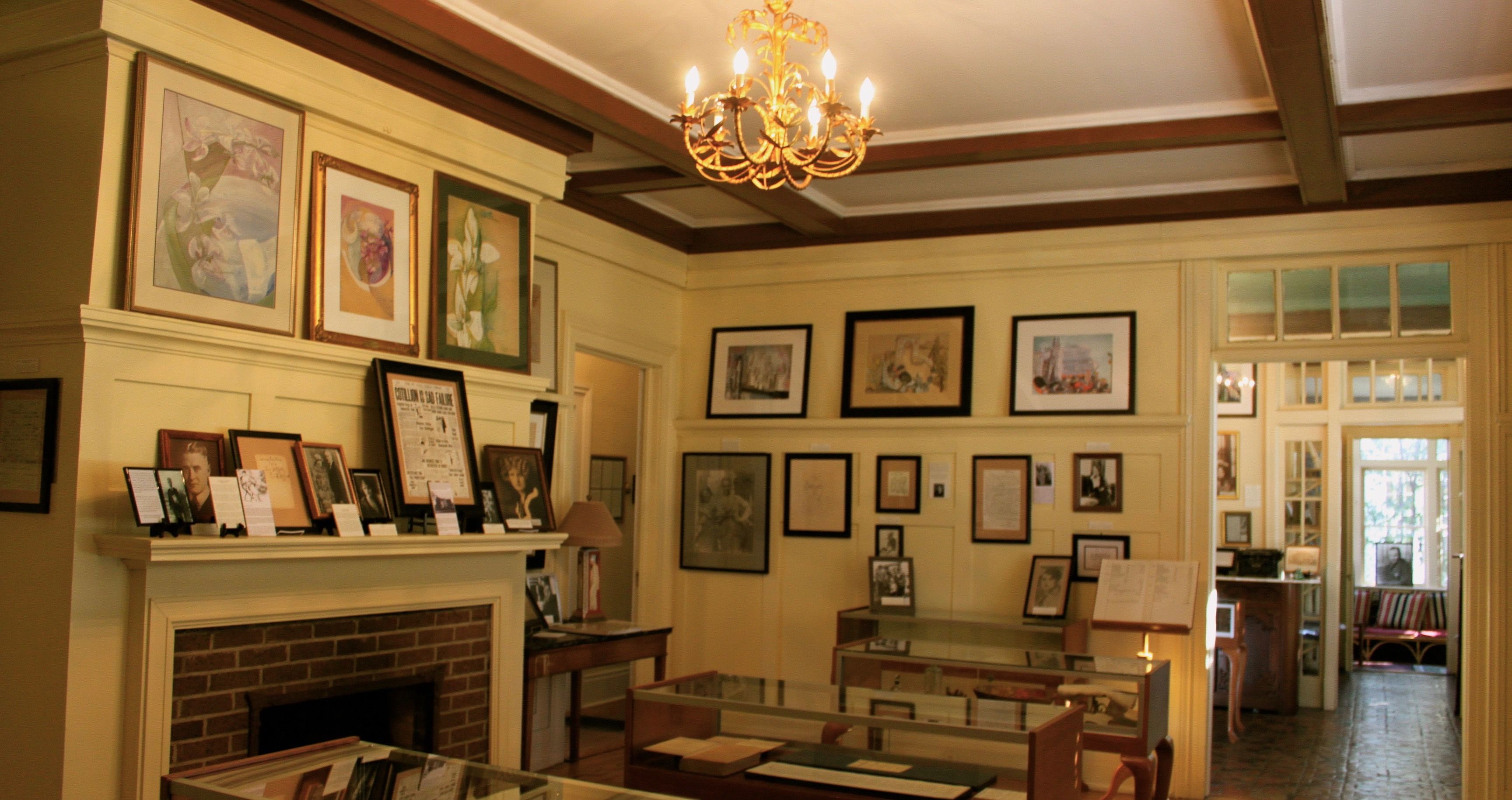 'Great Gatsby' Writer's House Is Now An AirBnB