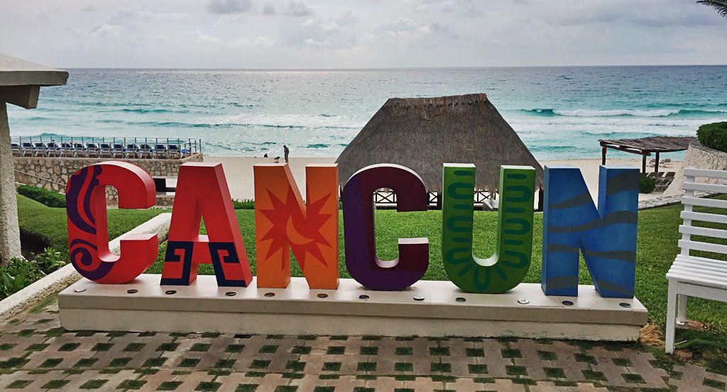 10 Traveler Do’s (And 10 Absolute Don’ts) When Visiting Cancun