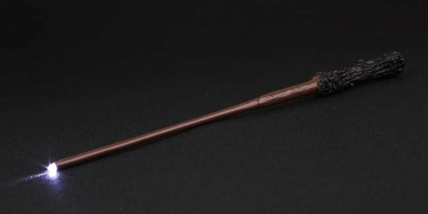 harry potter's wand desk lamp