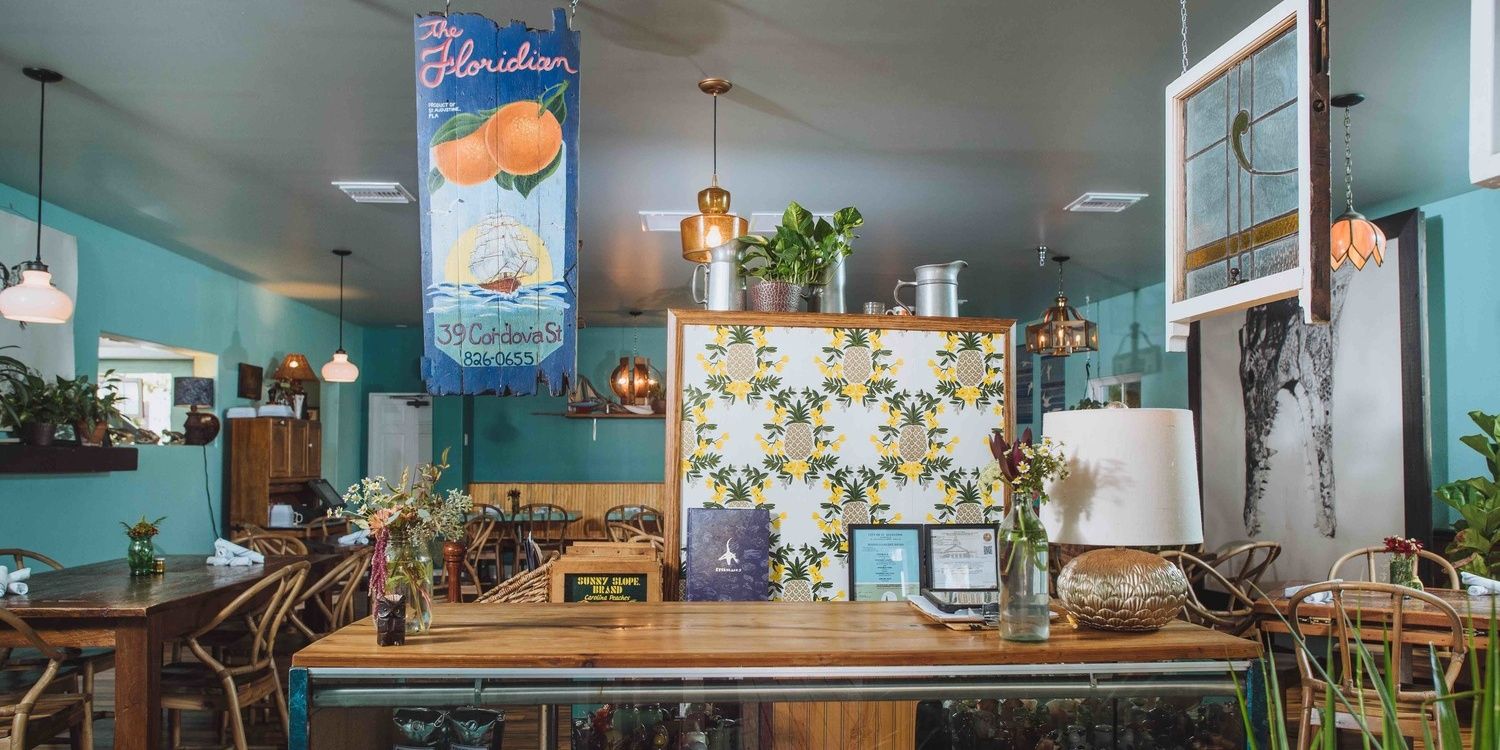 10 Restaurants You Must Visit In Florida (& Their Most Popular Dish)