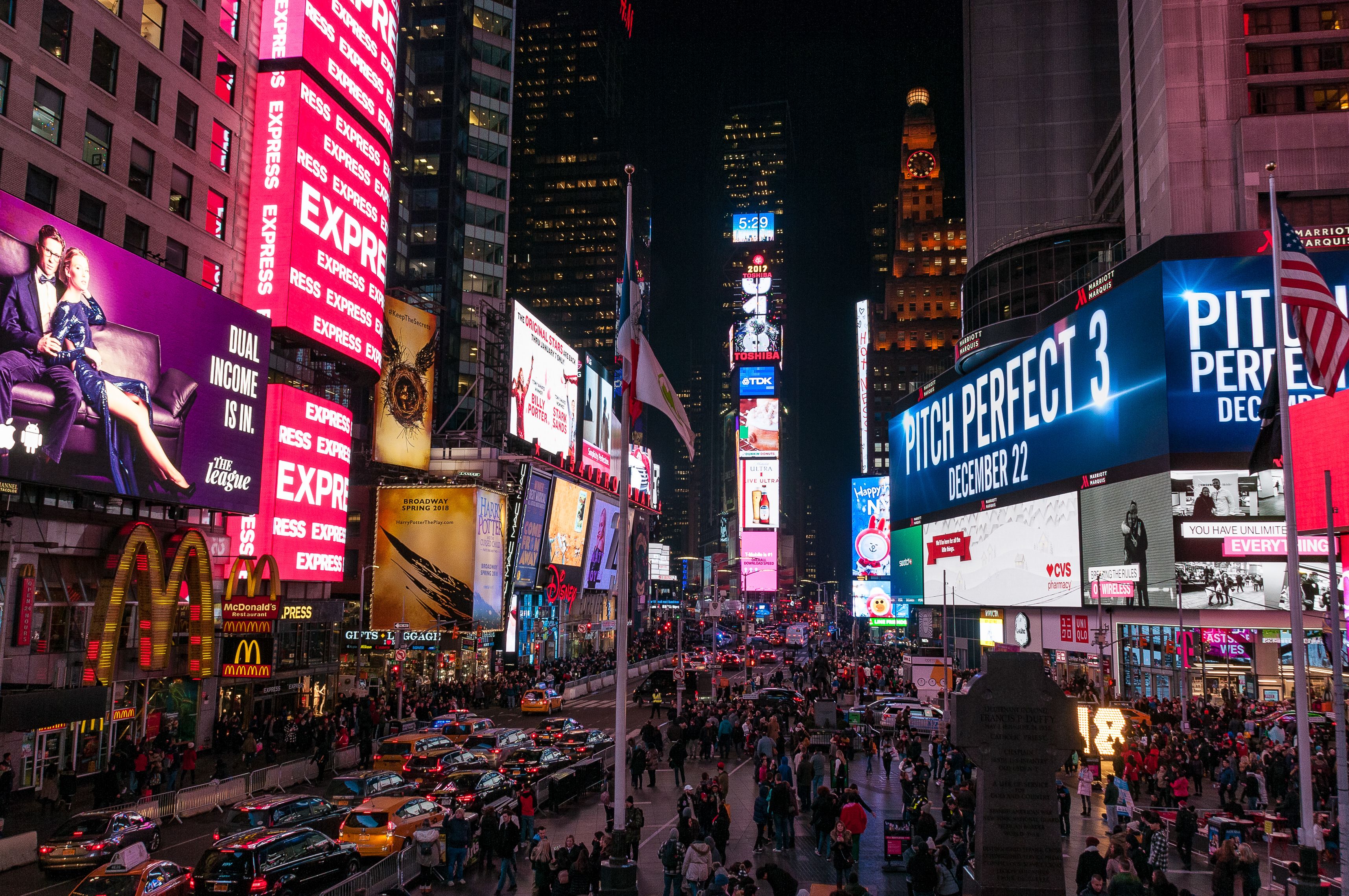 20 Secrets About The Mole People Living In New York City's Tunnels