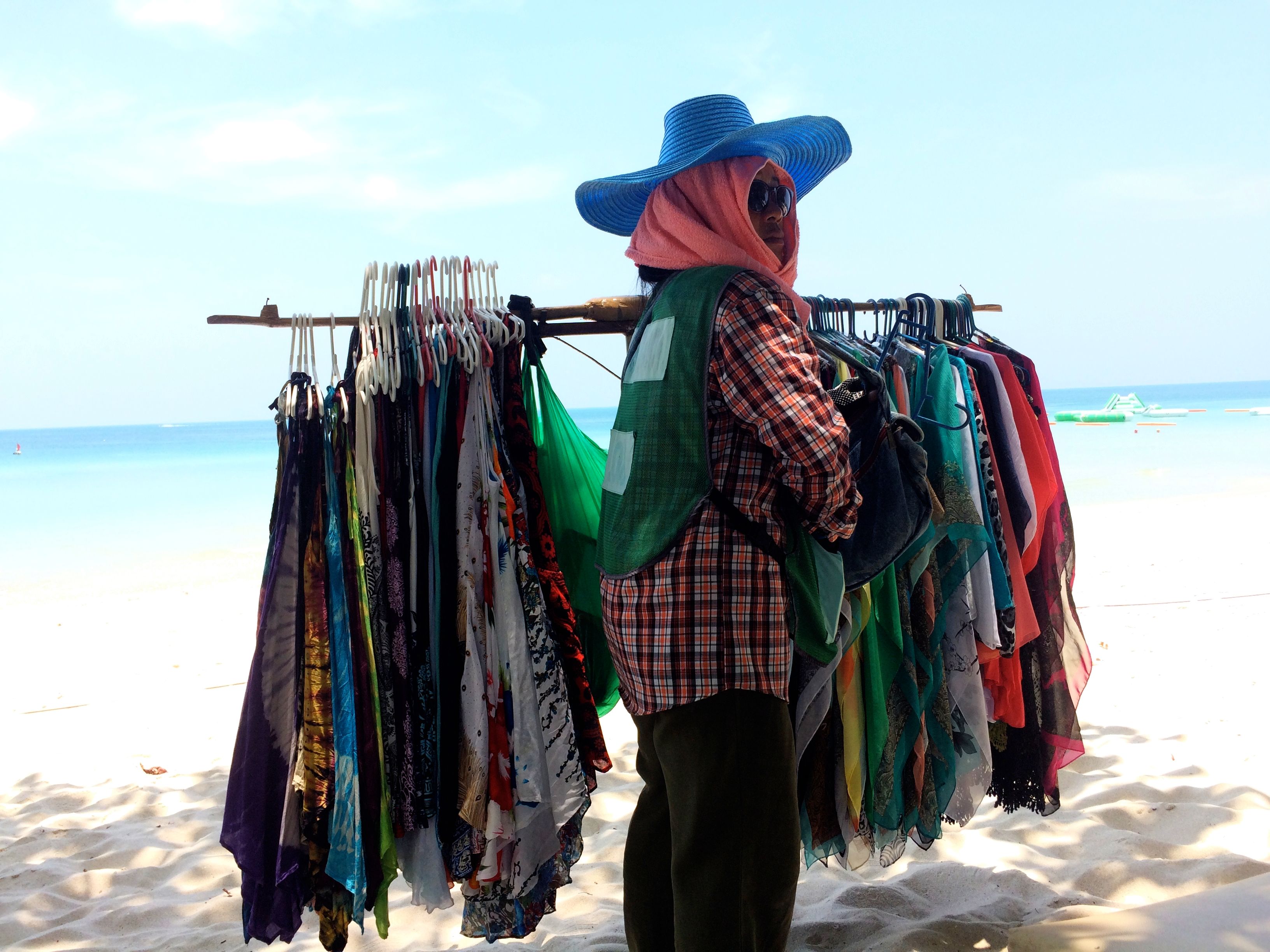 beach vendor Bahamas
