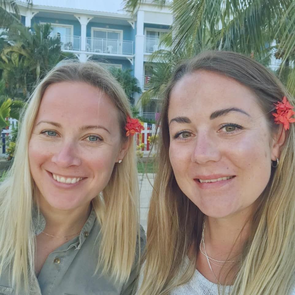 Two ladies in Cuba