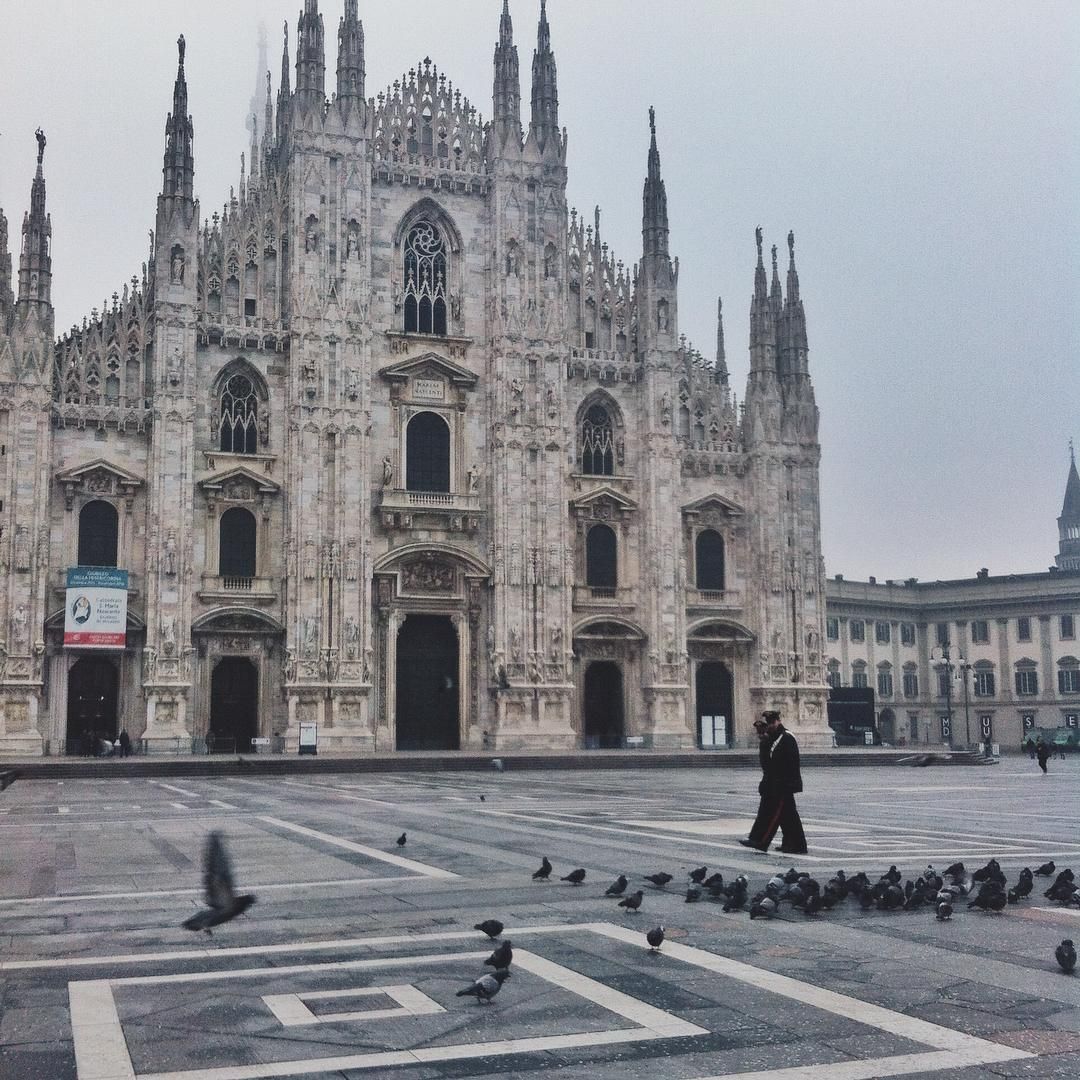 Piazza Duomo Milan