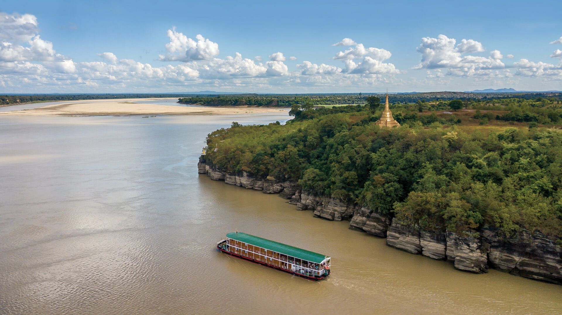 river cruise myanmar boat irrawaddy river