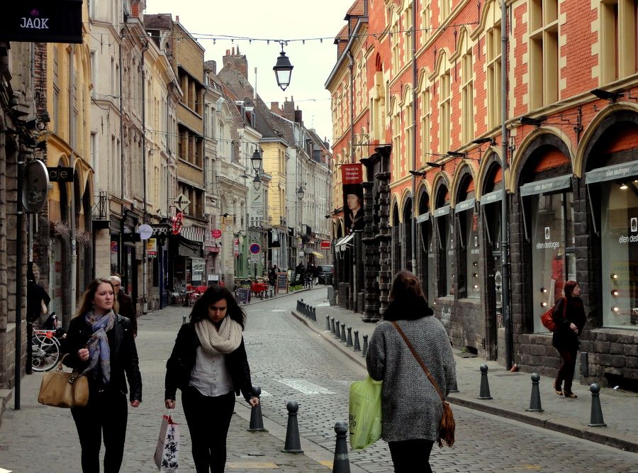 Women Walking Through Lille