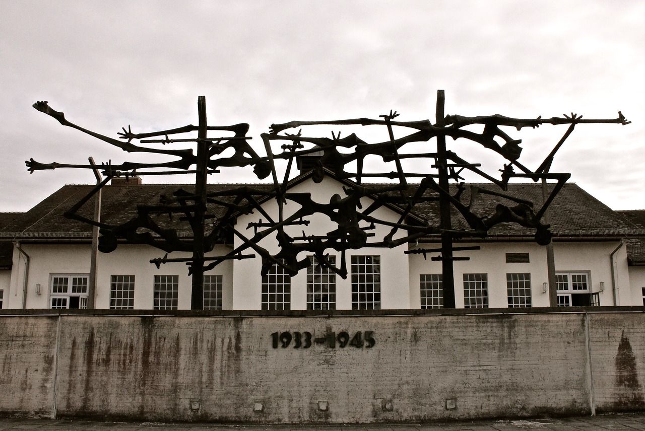 dacha concentration camp