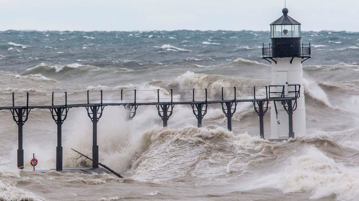 Lake Michigan Is The Most Dangerous Lake In The Country, And Here's Why