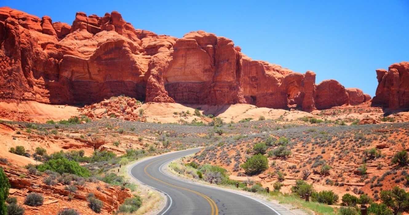 A Guide On Arches Best Scenic Drives (& How Long They Take)