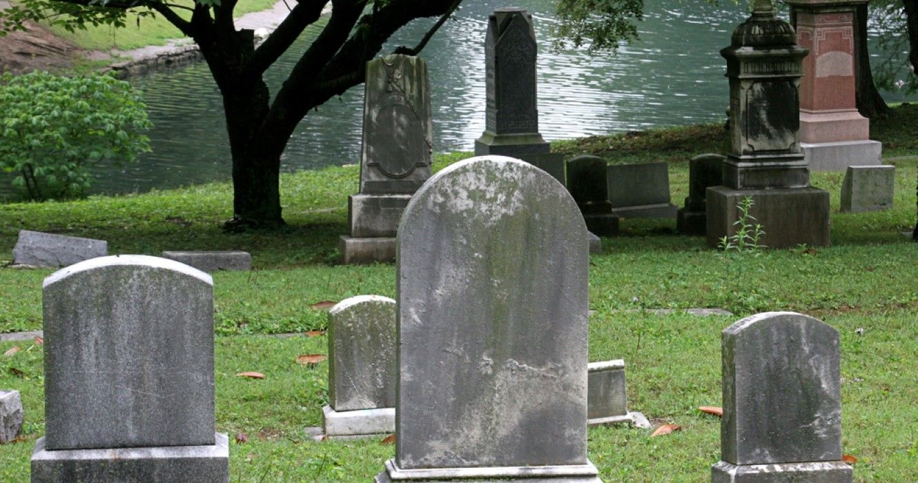 Gravestones in Cave Hill Cemetery, Kentucky