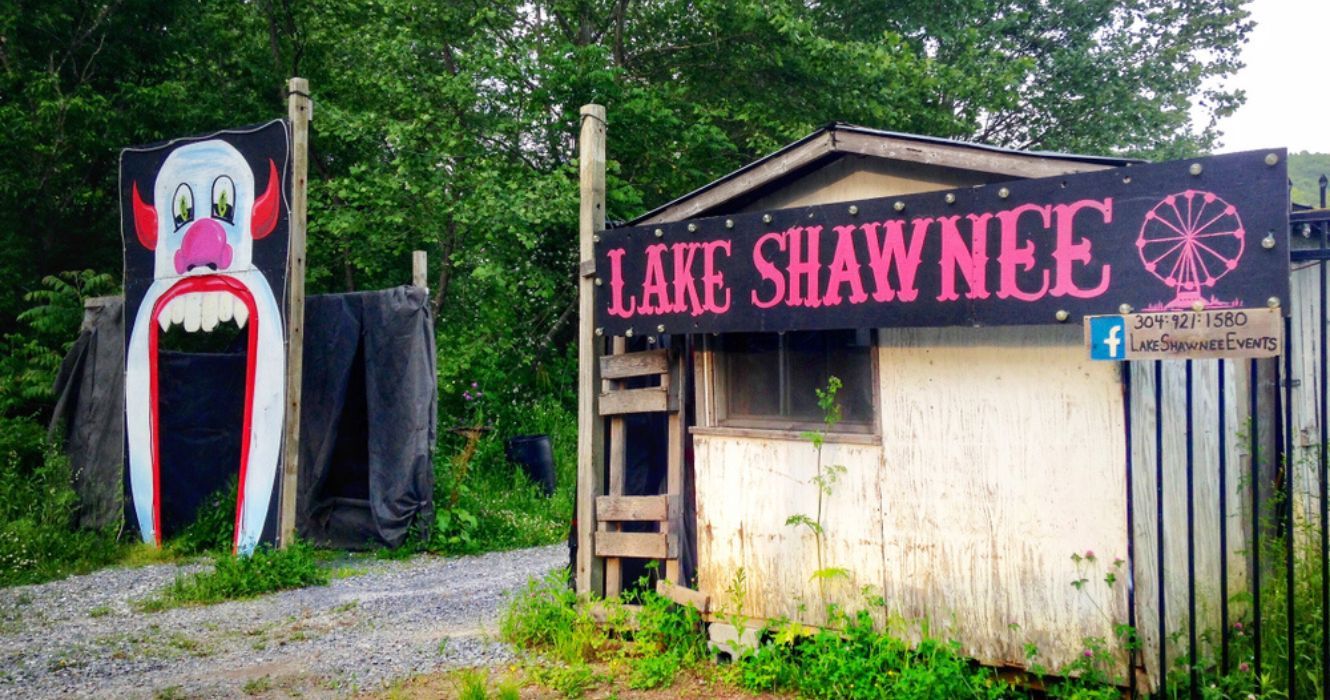 Entrance to Lake Shawnee Amusement Park in Rock West Virginia