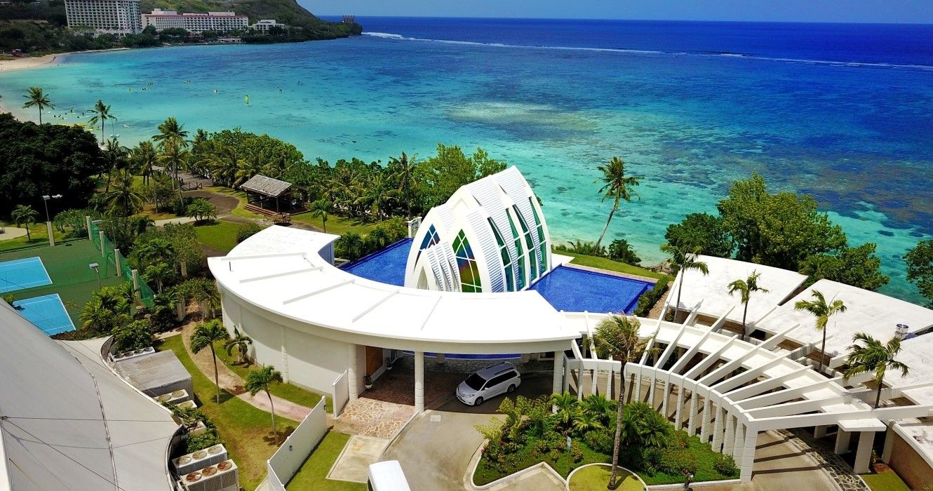 Book These 10 Luxury Hotels For An Unforgettable Stay In Micronesia