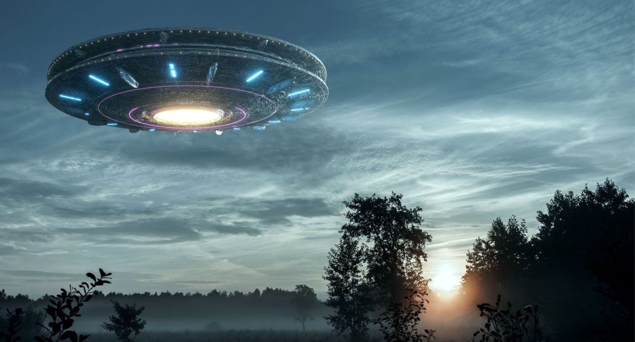UFO, an alien plate hovering over the field