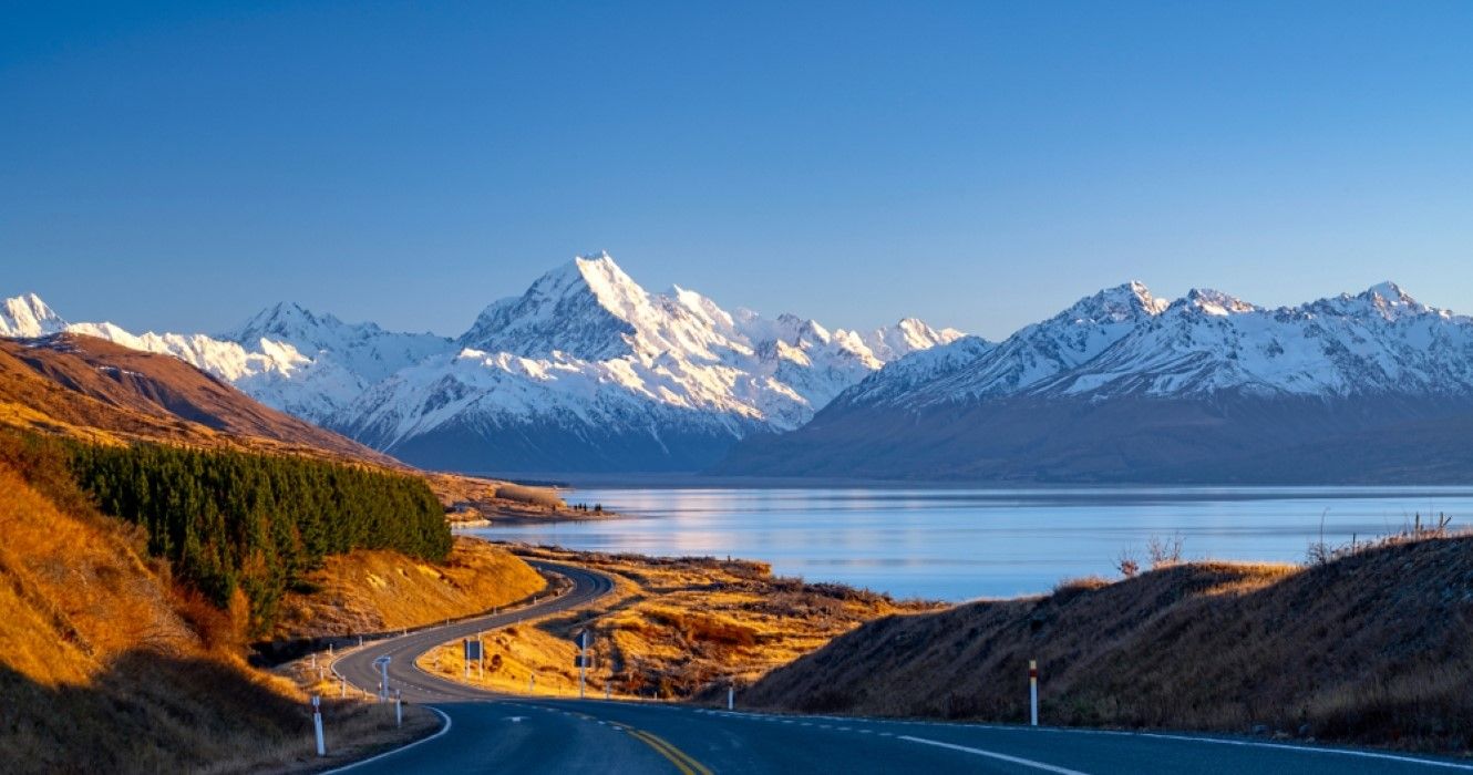 Winding road along Lake Pukaki to Mount Cook National Park, South Island, New Zealand