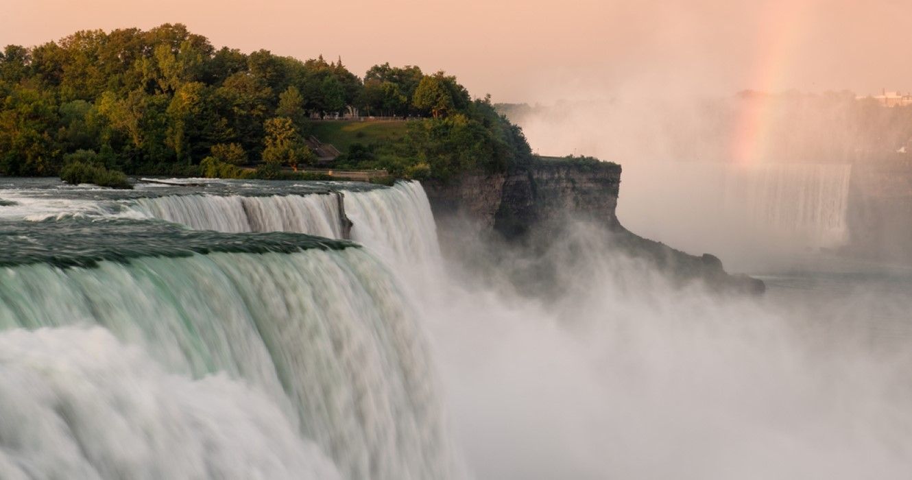 10 Of The Best Ways To See Niagara Falls (From Both Sides)