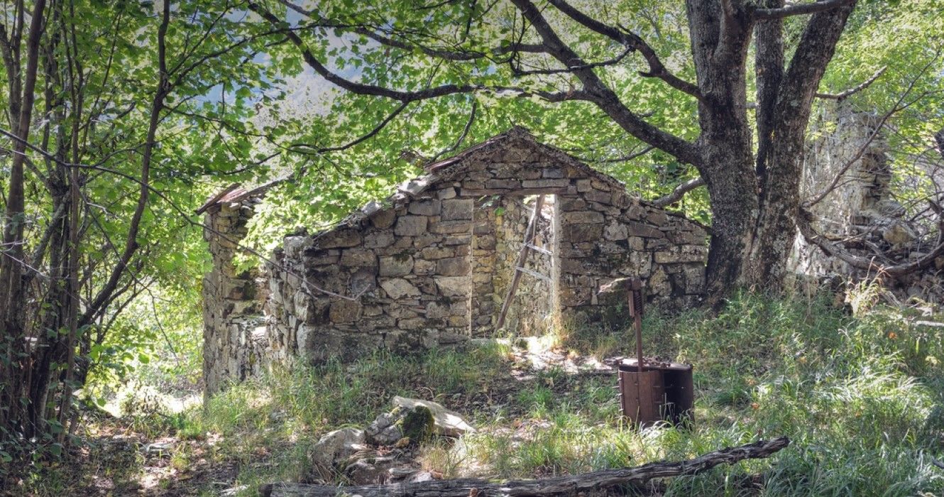 10 Italian Ghost Towns That Are Creepy All Year Round