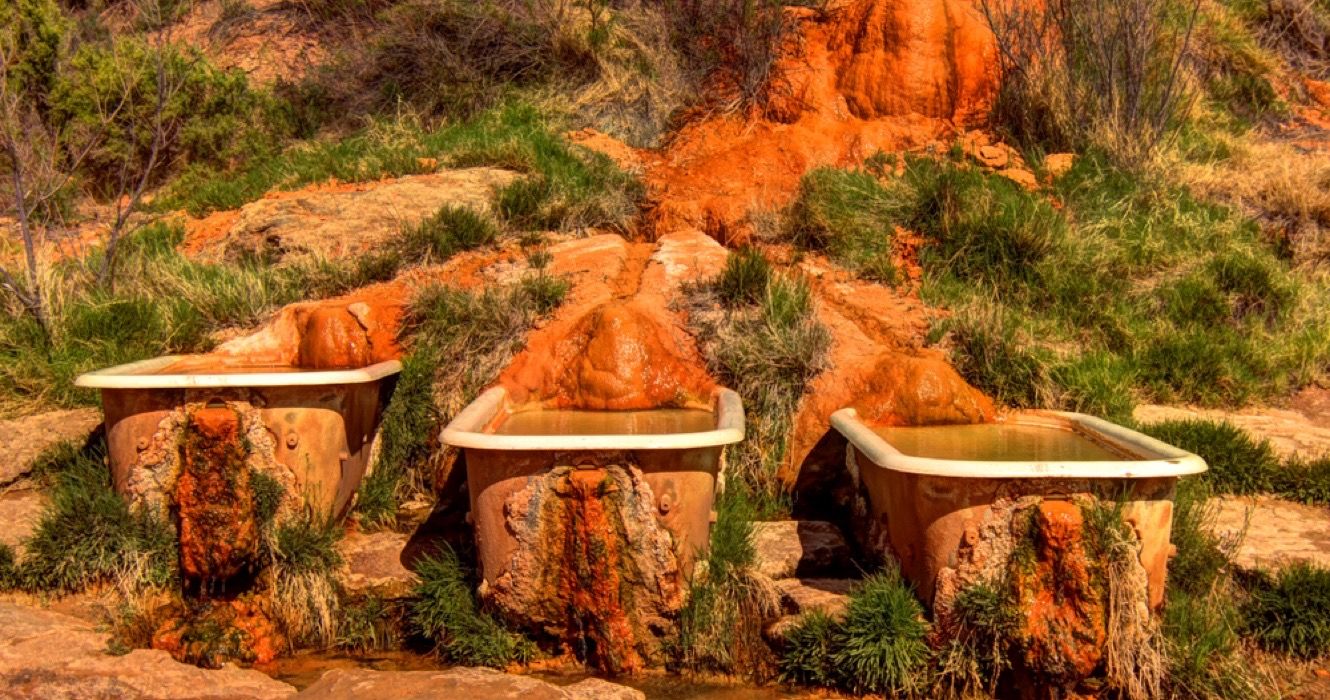 where-to-find-mystic-hot-springs-how-to-experience-its-magic-waters