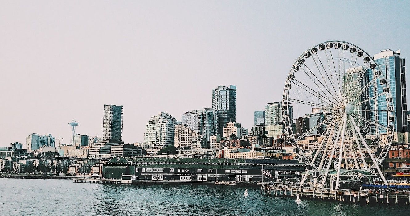 Seattle-Washington-waterfront-ferris-wheel