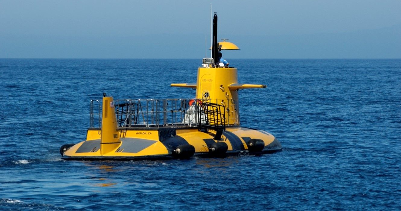 Semi-submarine tour in Santa Catalina Island, California