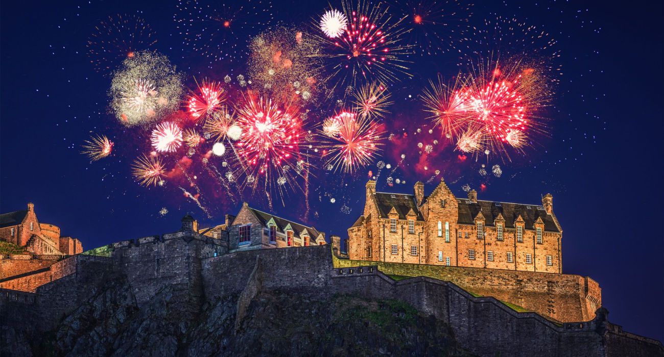 Hogmanay Celebrate The New Year In The Scottish Tradition In Edinburgh