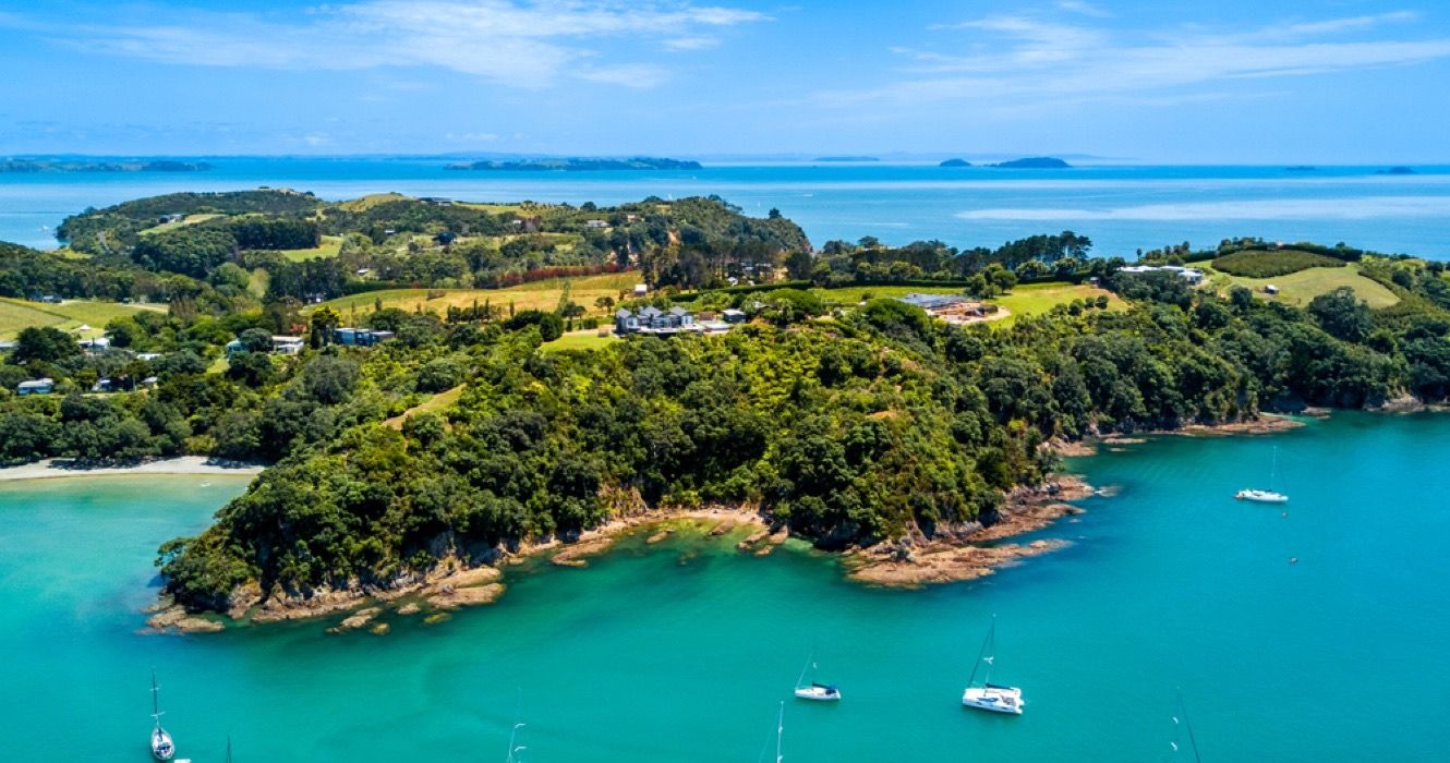 This Beautiful Island Has Been Called The ‘Hamptons Of New Zealand’