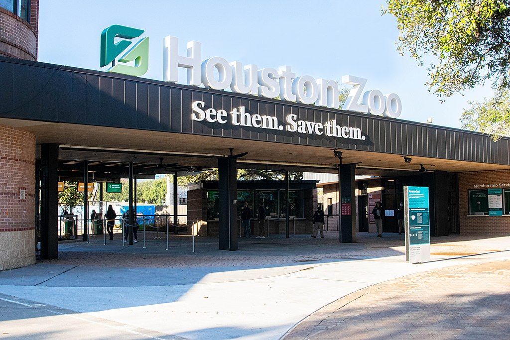 Houston Zoo Main Entrance