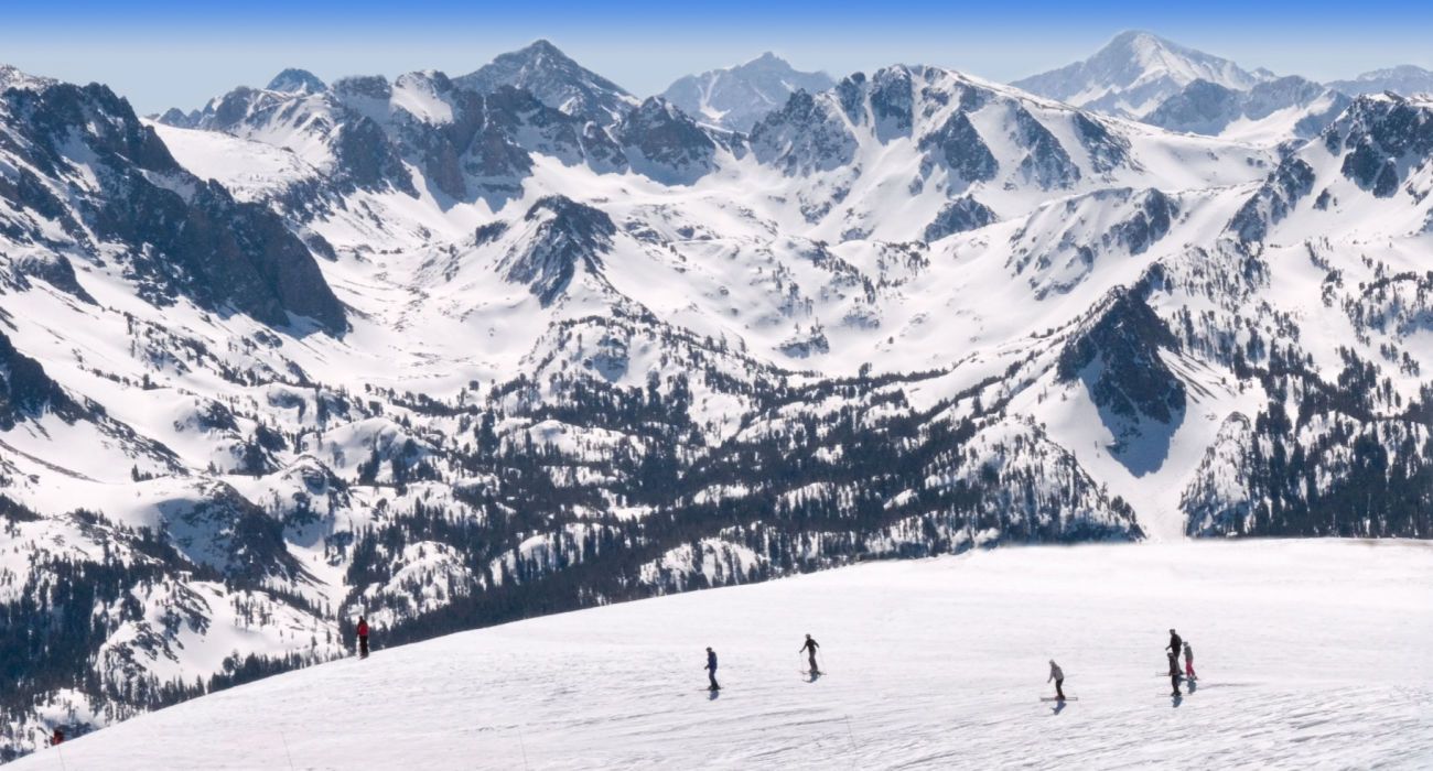 Why California's Mammoth Caves Is A Great Winter Destination