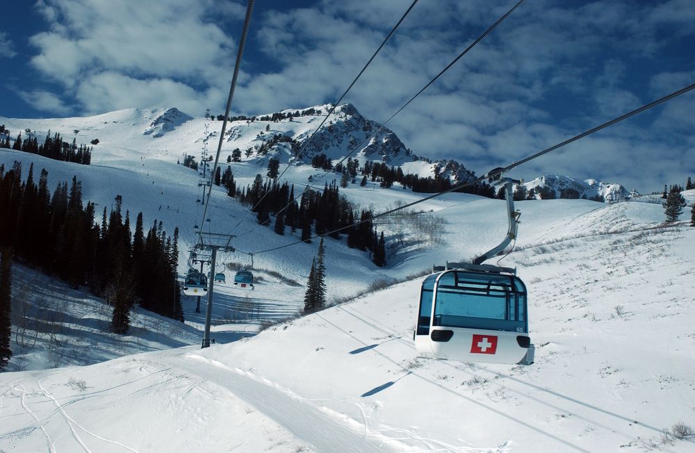 Ski lift in Snowbasin Resort