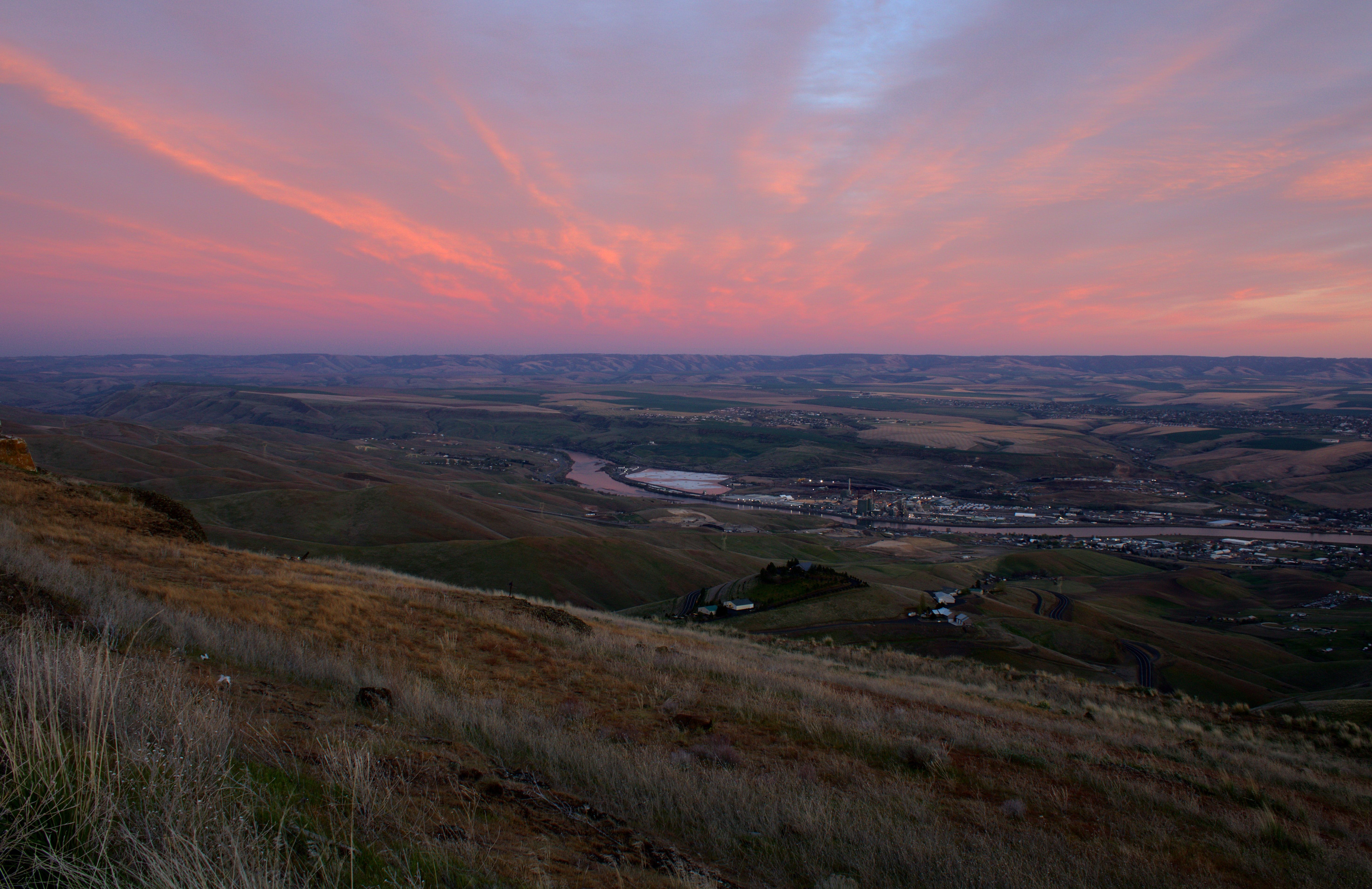 Sunset over Lewiston, Idaho by Ethan Grey