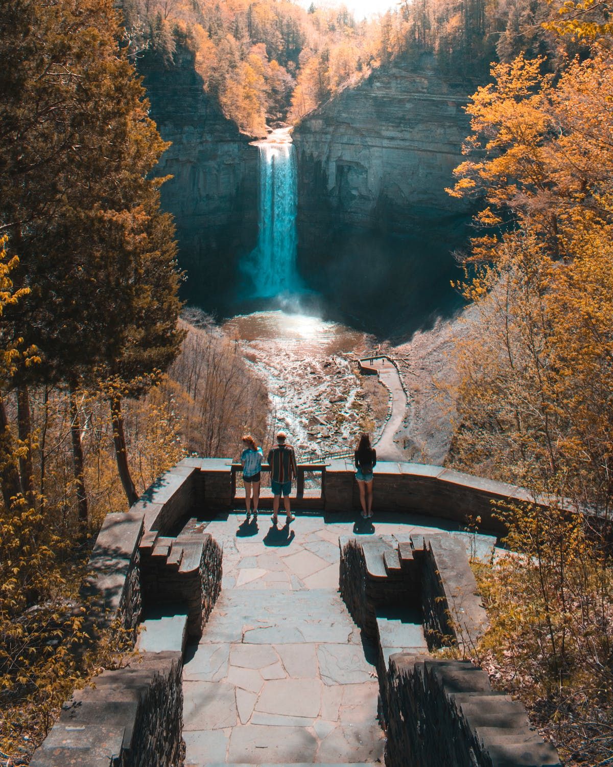 Chutes de Taughannock : comment faire une randonnée jusqu'à la plus ...