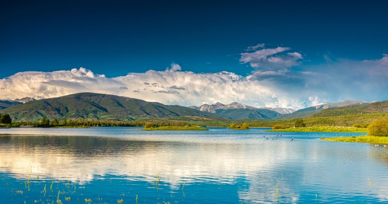 View of Dillon reservoir from the shore in Frisco, Colorado