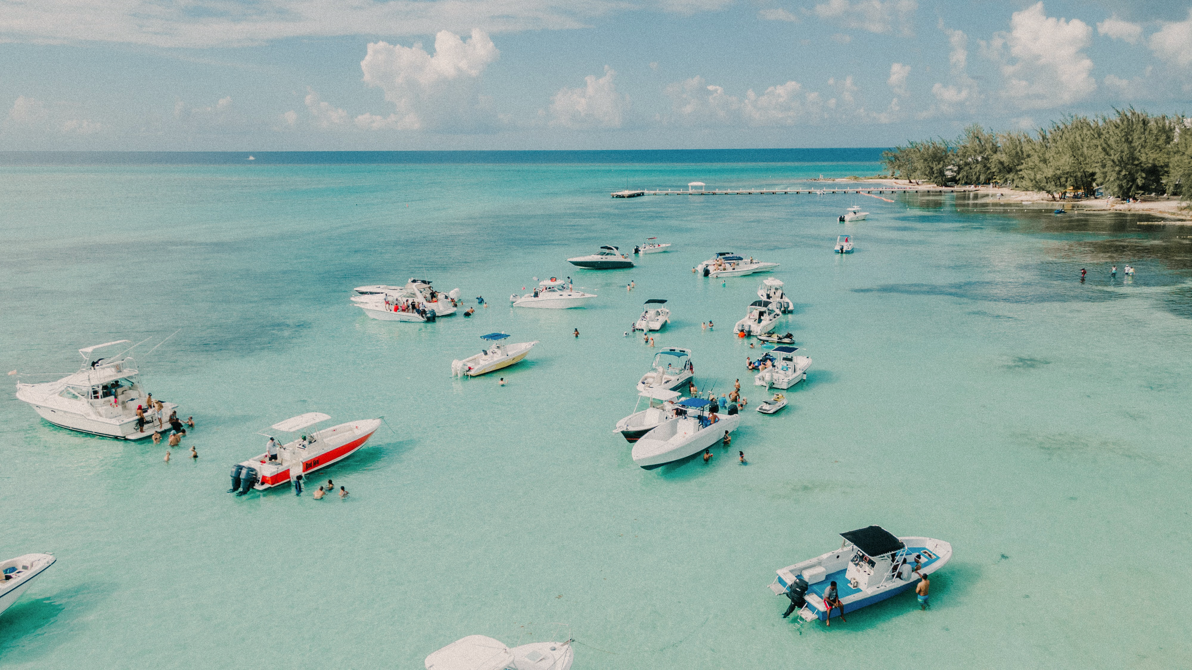  Cayman Islands 
