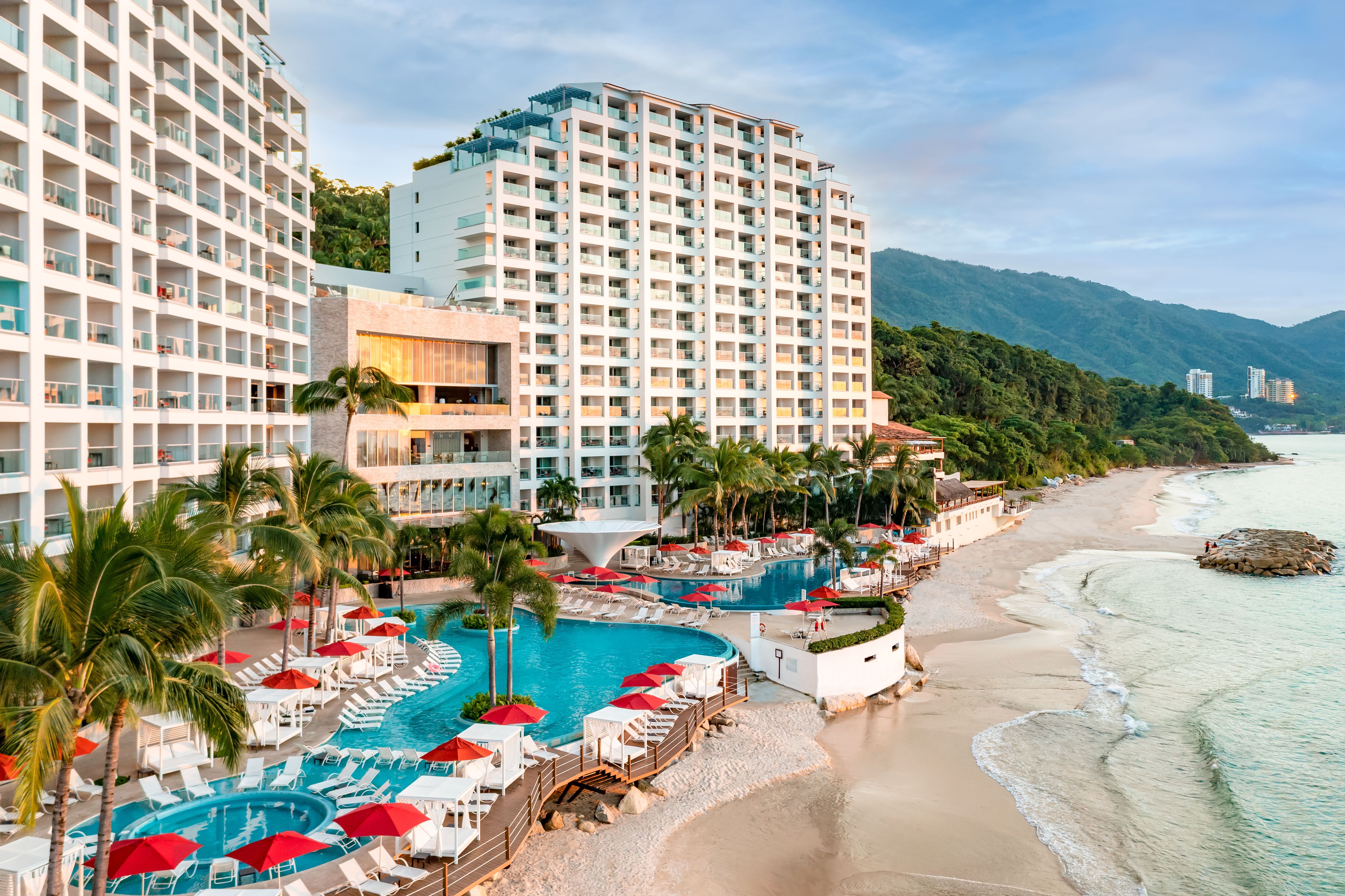 The exterior of Hilton Vallarta Riviera All-Inclusive Resort