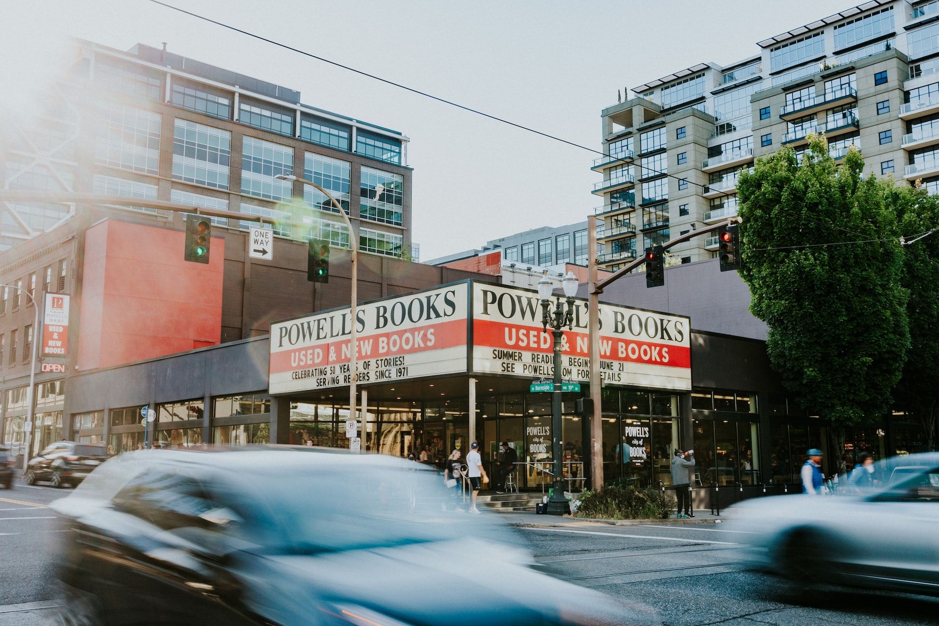 Powell's Books, West Burnside Street, Portland, OR, USA