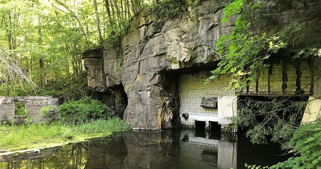 The Abandoned Widow Jane Mine Has A Long History (& Is Worth Exploring)