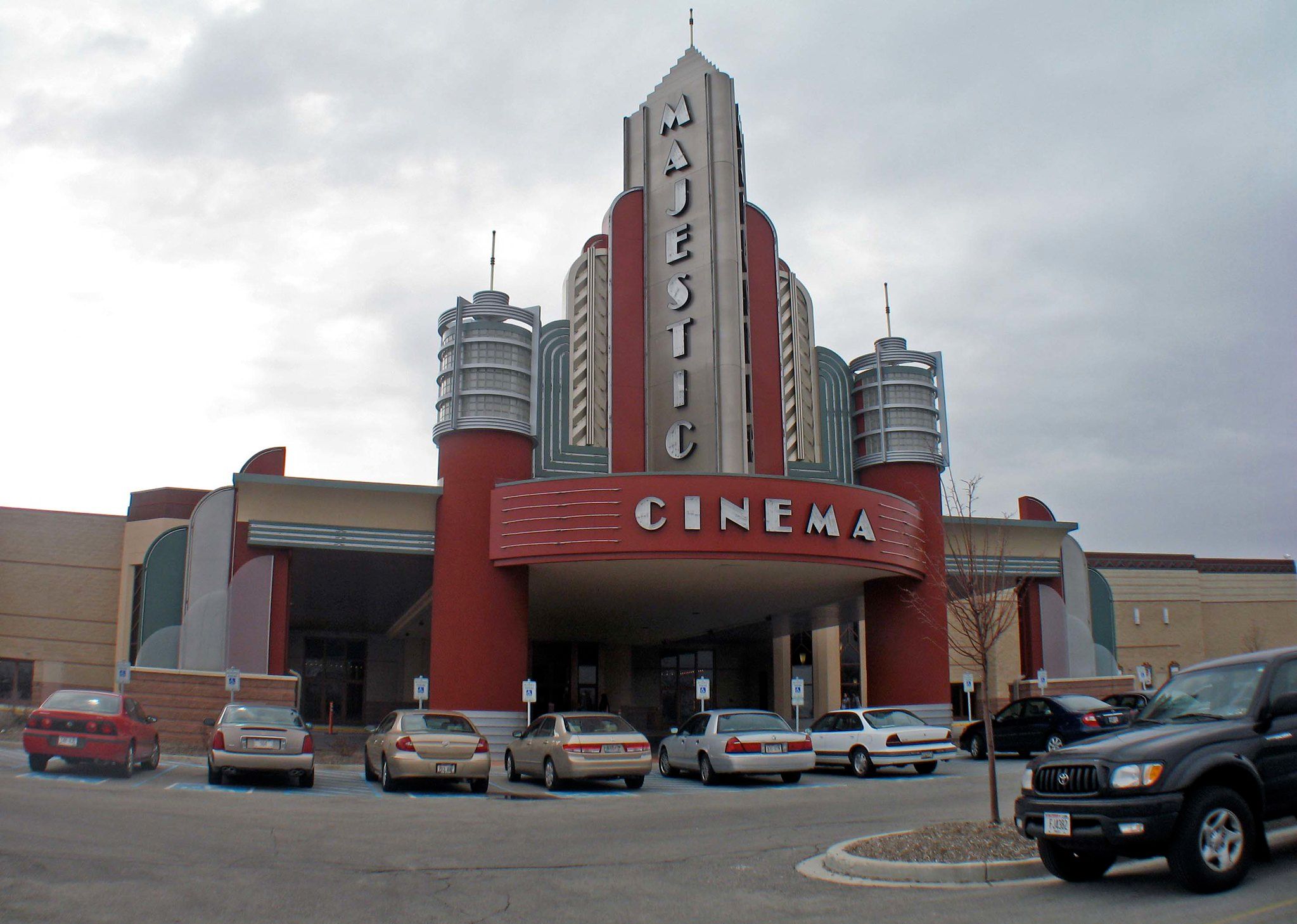 Marcus Majestic Cinema in Brookfield, Wisconsin