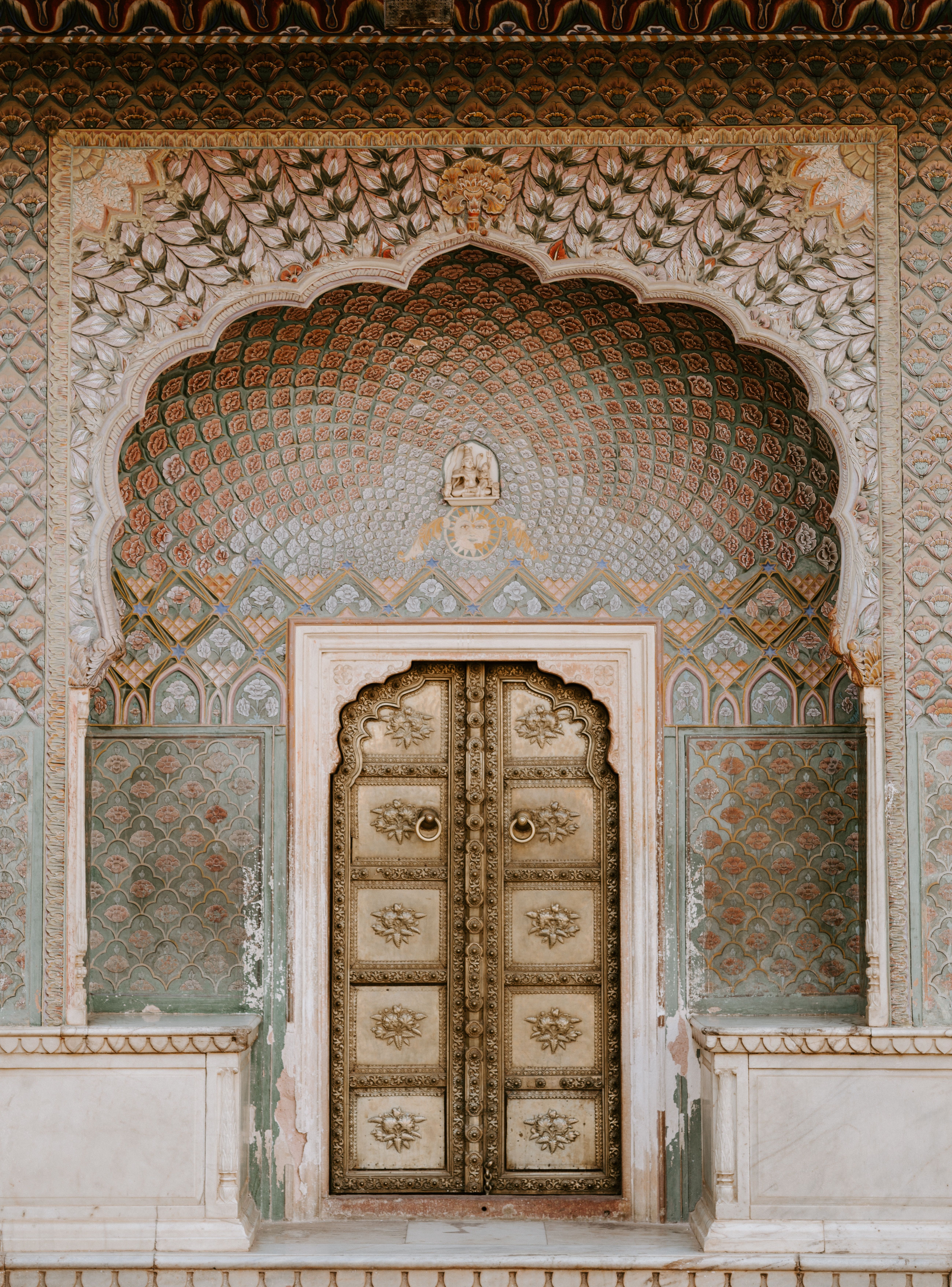 Obra de arte porta ornamentada Índia