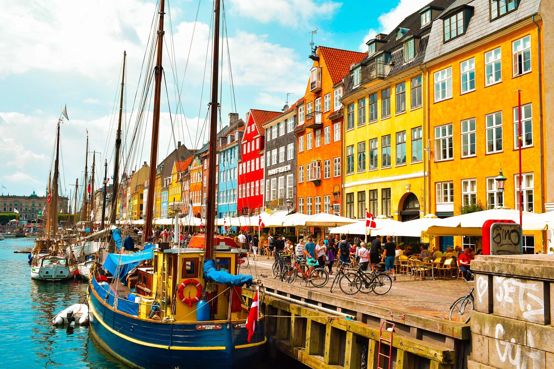 Casas coloridas em Copenhagen, Dinamarca