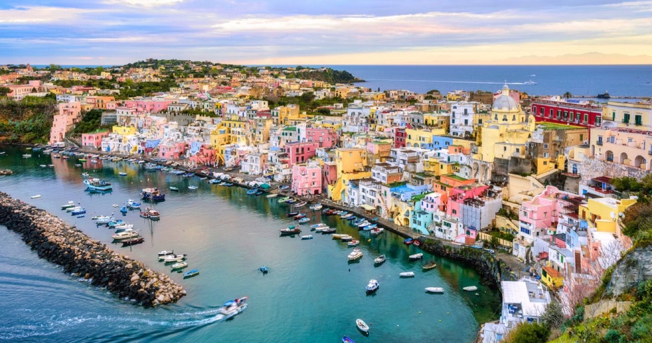 7 Hidden Gems That Are Alternatives To Capri