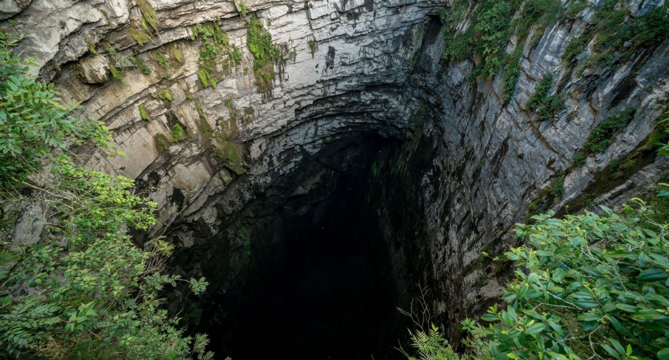 Ellison’s Cave Is The Deepest Cave In & One Of The Most Popular In The USA