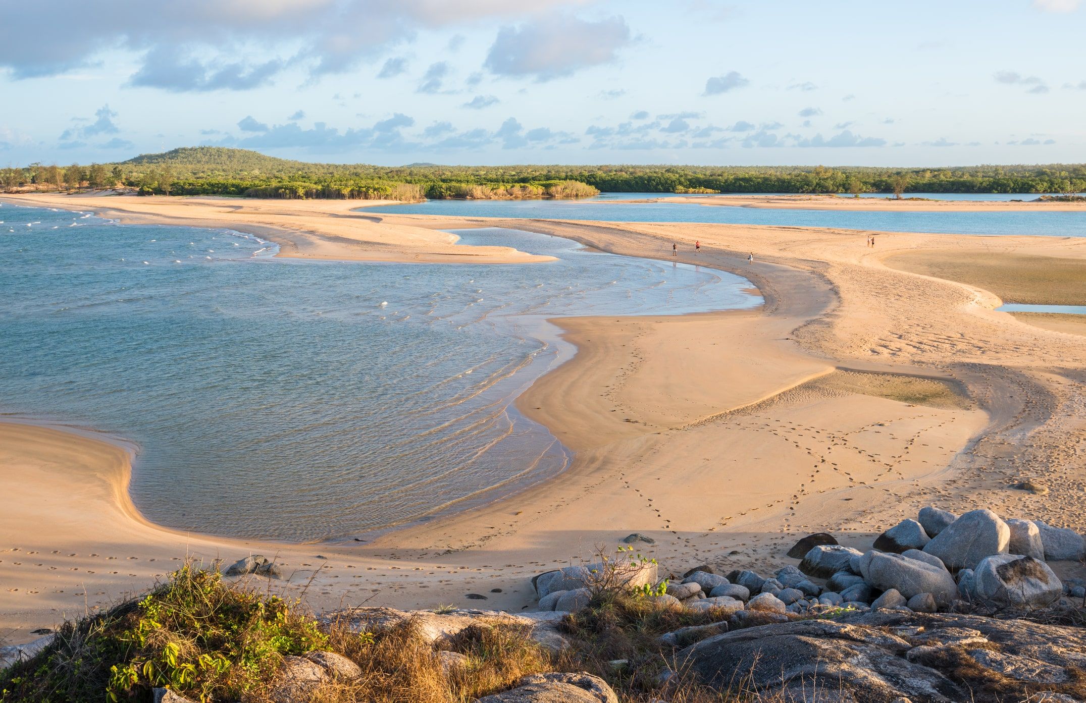 These 8 Countries Have The World's Longest Coastlines