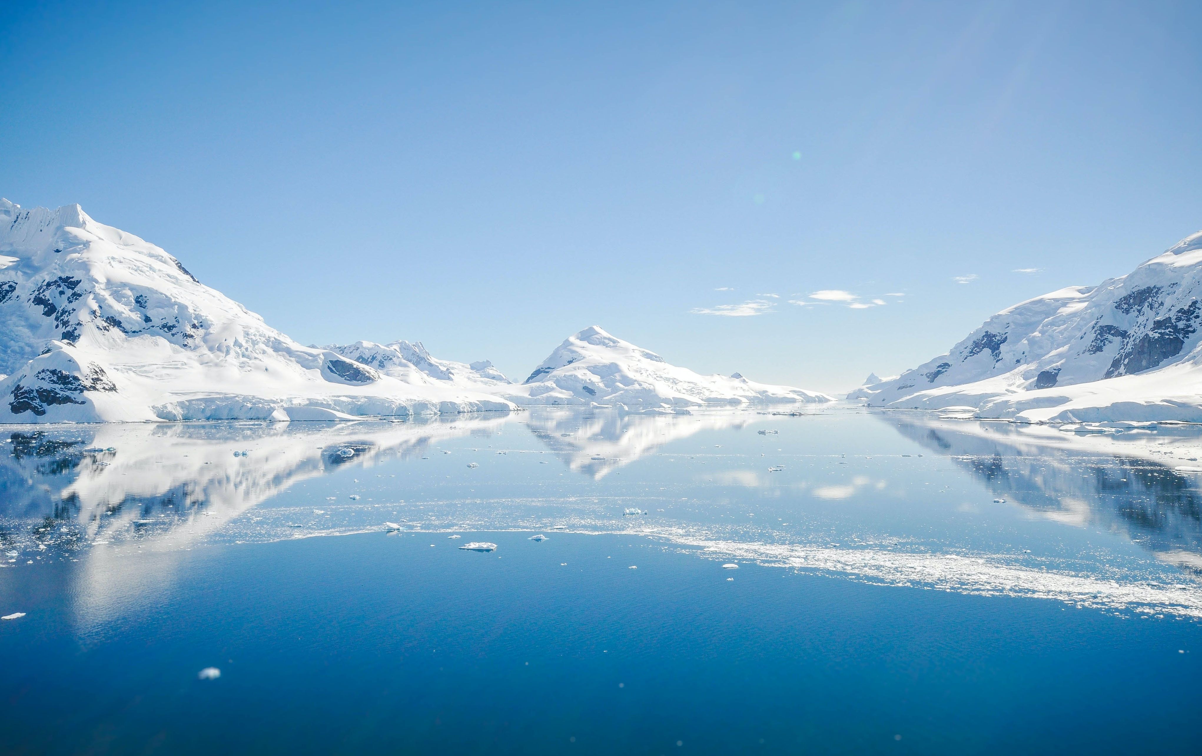 Água do céu das geleiras da Antártida