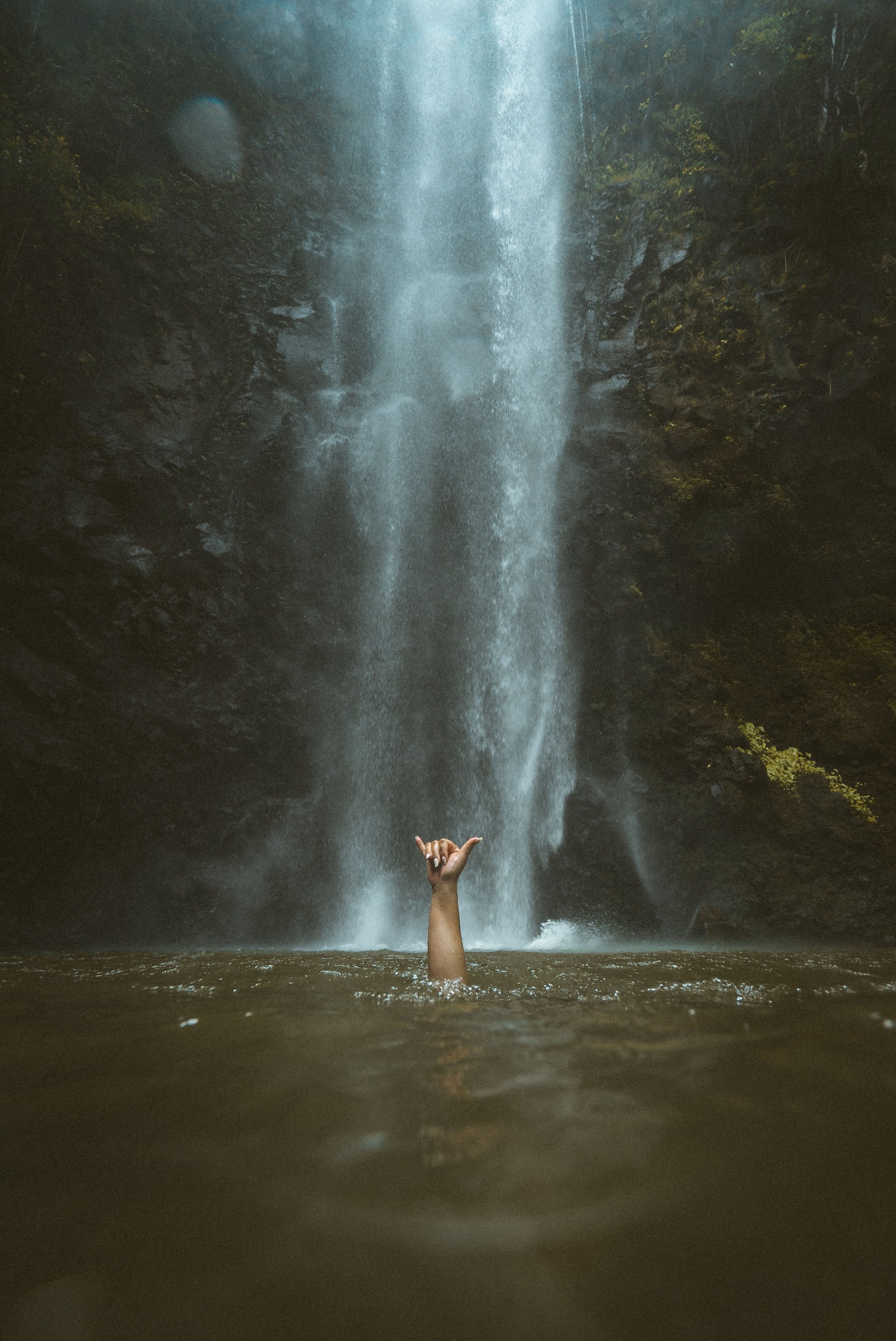 Cachoeira piscina mão kauai cachoeiras