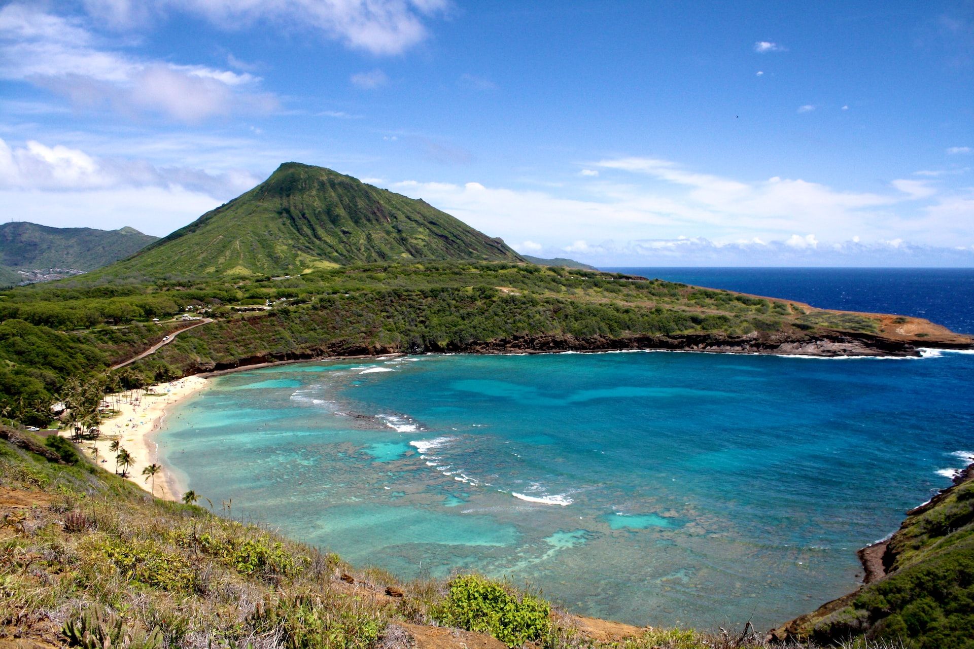 Hanauma Bay's Educational Center: Learning About Hawaii's Marine Life ...