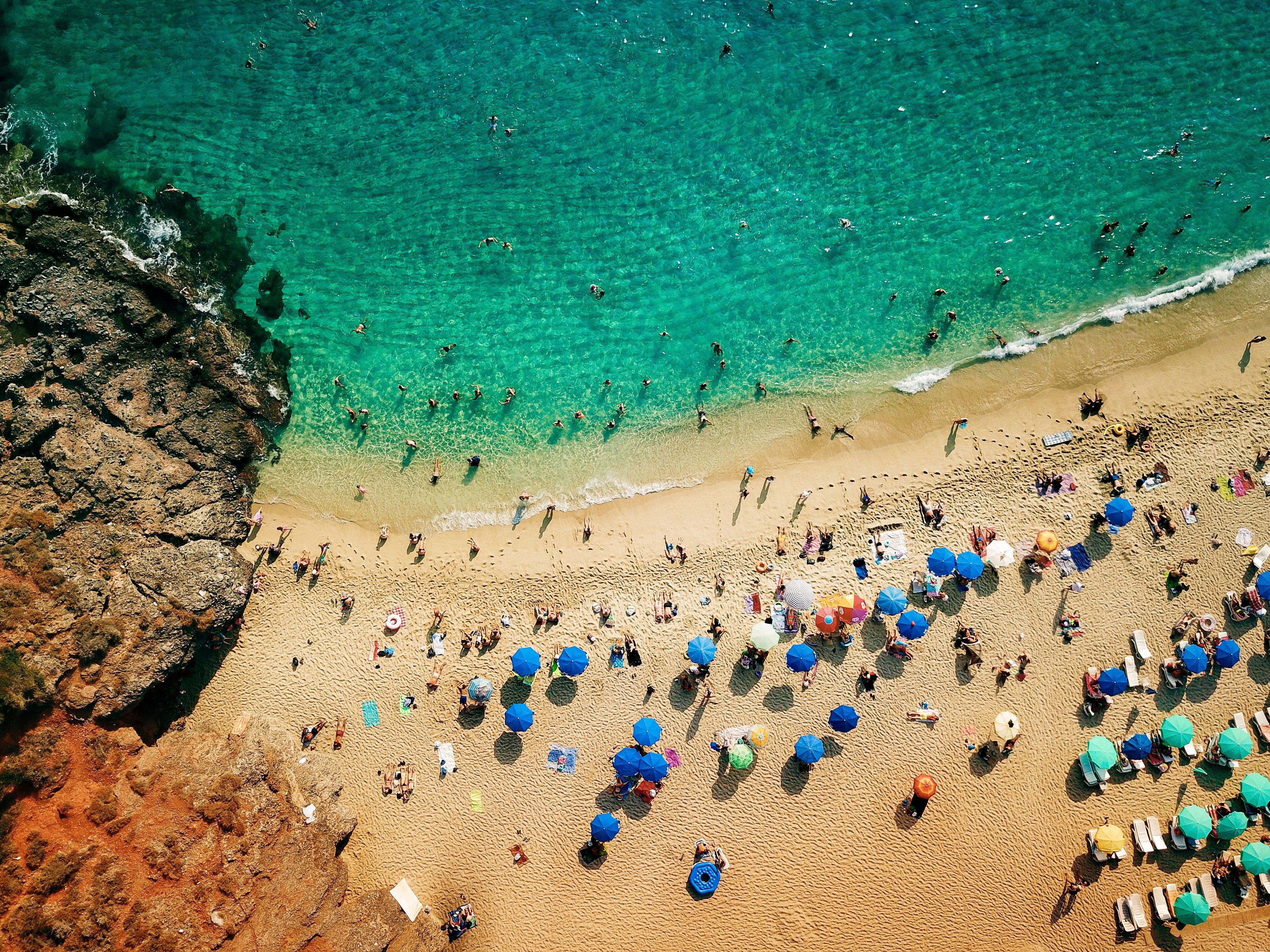 Vista aérea da praia turca 