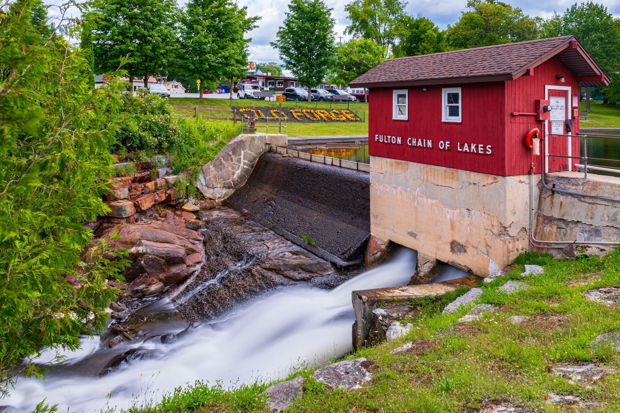 A represa Old Forge em Adirondacks, Nova York