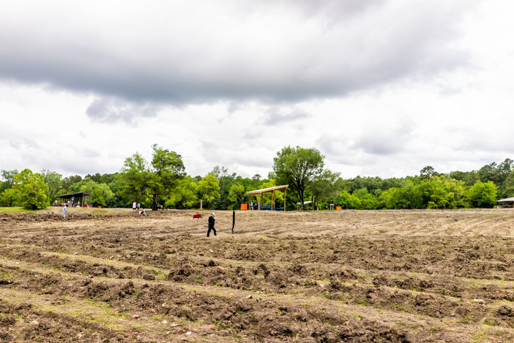 Gemstone Hunting These Road Trip Destinations Are Diamonds In The Rough