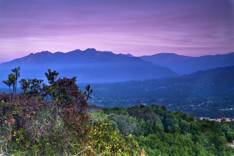 14 Best Places To Watch Meteor Showers In Southern California